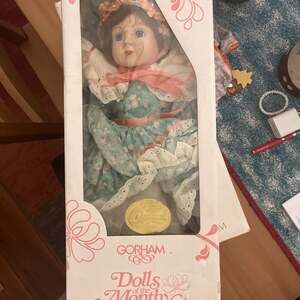 Vintage Gorham Musical Doll Tiffany Petticoats Lace 5th Anniversary Bisque 1984